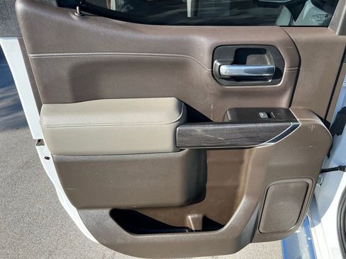 Used 2019 Chevrolet Silverado 1500 LTZ w/ LTZ Premium Package image 20