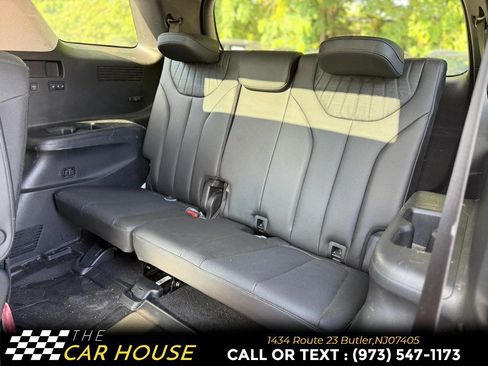 Used 2024 Hyundai Palisade Limited AWD/4WD image 16