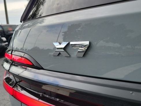 Used 2024 BMW X7 M60i w/ Executive Package AWD/4WD image 11