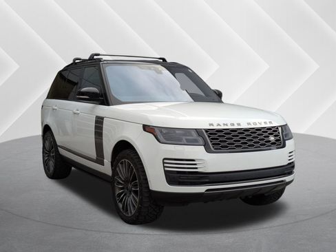 Used 2018 Land Rover Range Rover HSE image 1