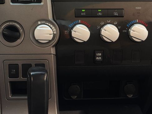 Used 2012 Toyota Tundra 4x4 Double Cab w/ TRD Off-Road Pkg image 13