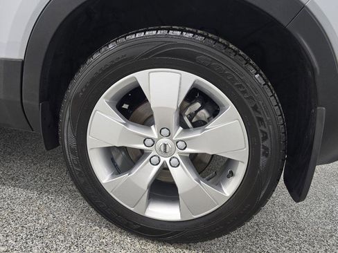 Used 2021 Volvo XC40 T5 Momentum AWD/4WD image 32