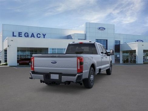 New 2026 Ford F350 Lariat RWD image 8