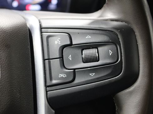 Used 2025 GMC Sierra 1500 SLT RWD image 13