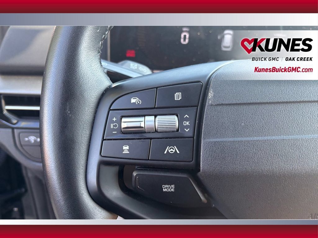 Used 2026 Kia Sportage LX FWD image 15