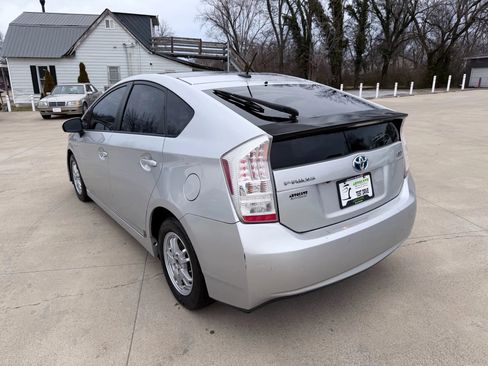 Used 2010 Toyota Prius Three image 6
