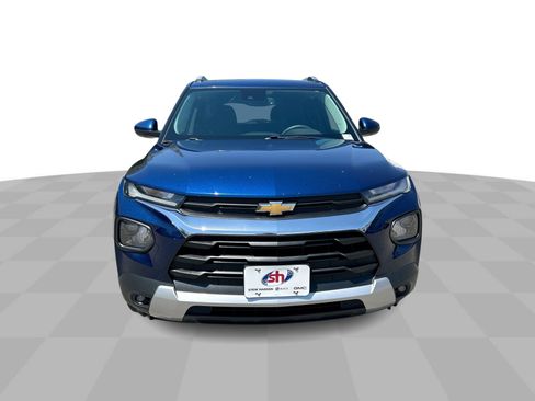 Certified 2023 Chevrolet TrailBlazer LT w/ Convenience Package FWD image 3