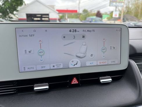 Used 2024 Hyundai Ioniq 5 SE AWD/4WD image 19