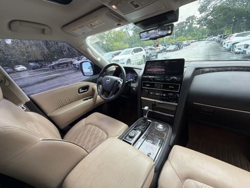 Used 2022 Nissan Armada Platinum w/ Captain's Chairs Package RWD image 19