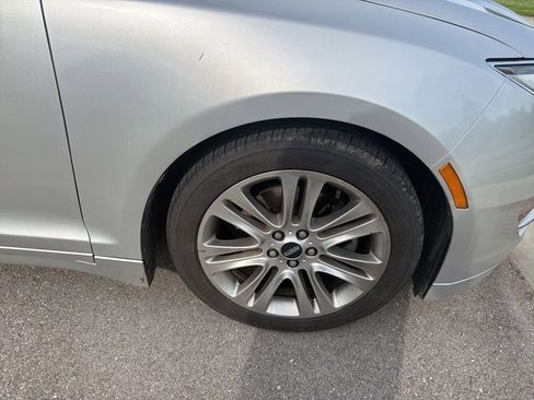Used 2016 Lincoln MKZ w/ Equipment Group 200A Select FWD image 13