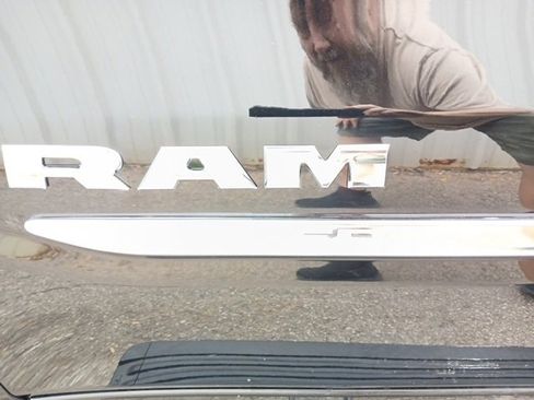 Used 2019 RAM 1500 Limited image 10