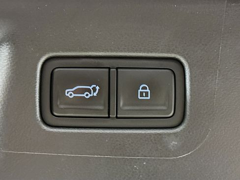 Used 2025 Hyundai Santa Fe SEL image 29