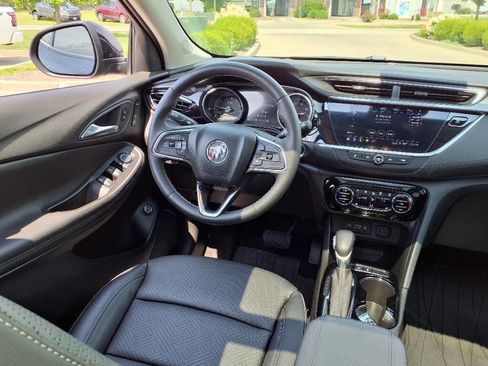 Used 2023 Buick Encore GX Essence w/ Experience Buick Package image 12