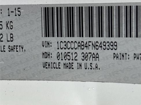 Used 2015 Chrysler 200 Limited w/ Convenience Group FWD image 21