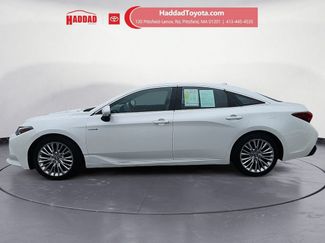 Used 2020 Toyota Avalon Limited w/ Advanced Safety Package FWD video 2
