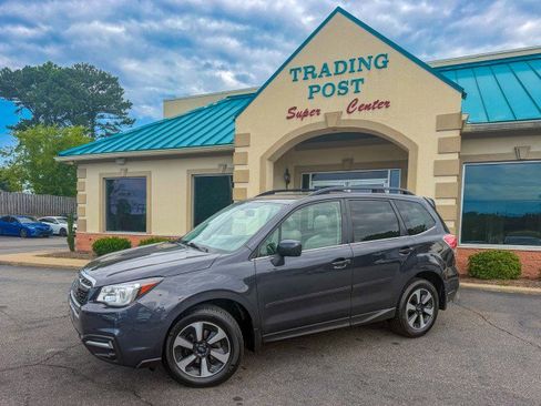 Used 2018 Subaru Forester 2.5i Limited AWD/4WD image 3