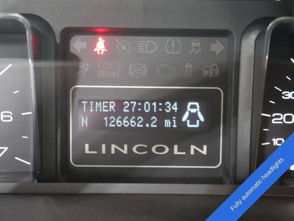 Used 2012 Lincoln Navigator 4WD image 4