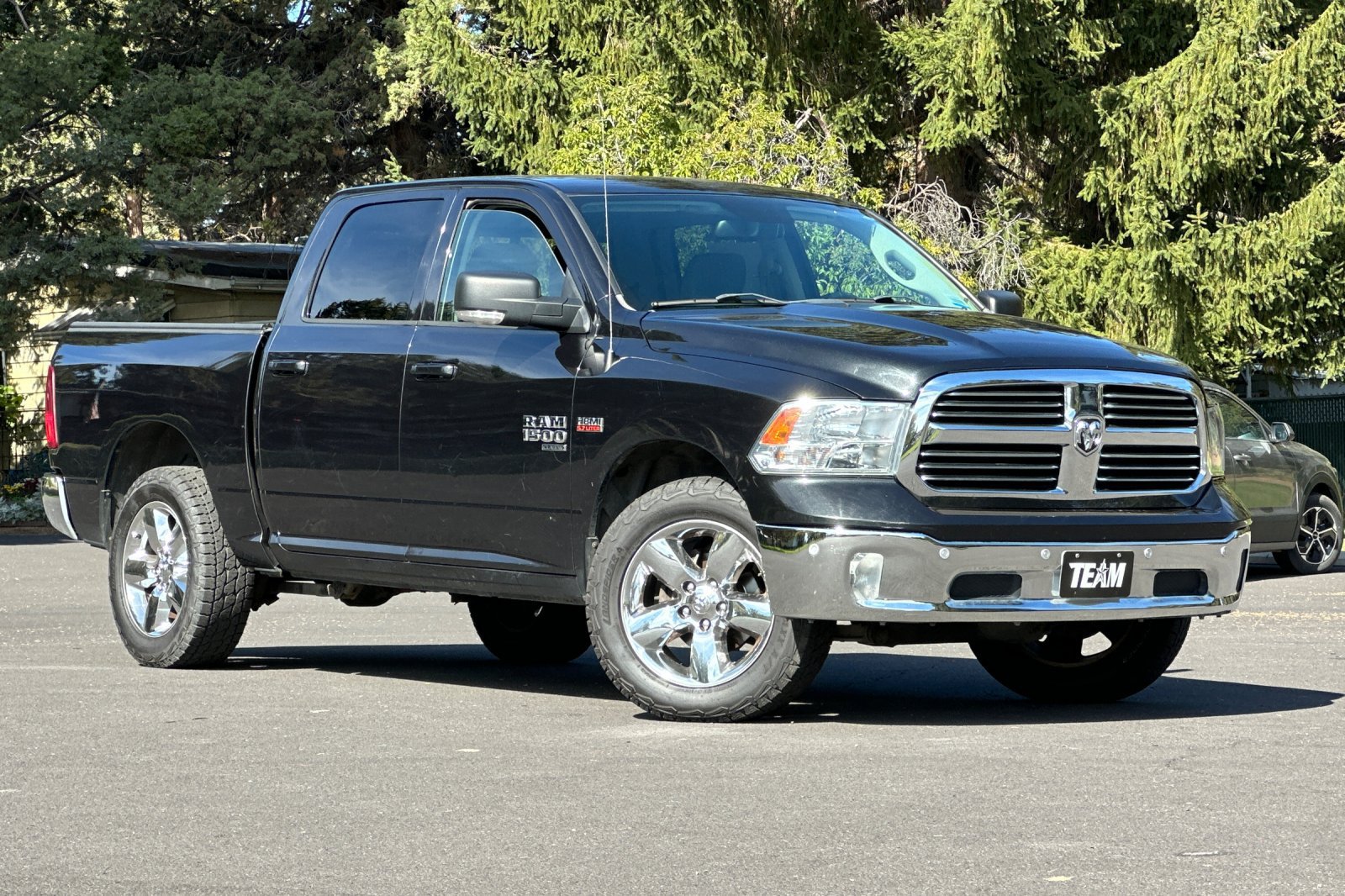 Used 2019 RAM 1500 Big Horn AWD/4WD image 2