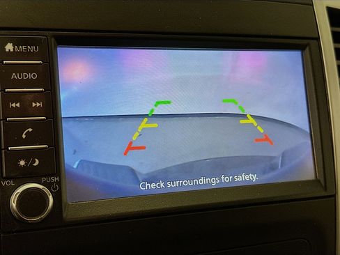 Used 2019 Nissan Frontier SV image 22