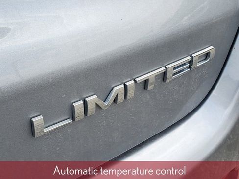 Used 2023 Jeep Compass Limited AWD/4WD image 8
