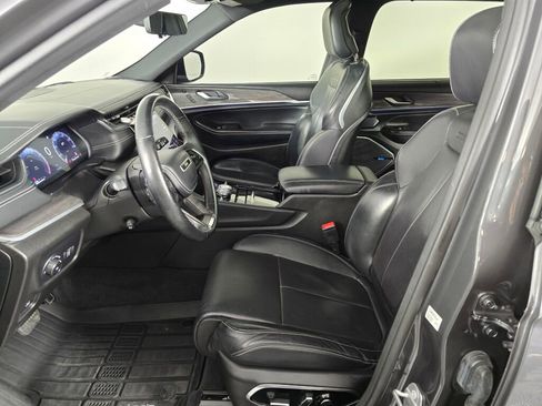 Used 2021 Jeep Grand Cherokee L Overland w/ Luxury Tech Group IV image 23