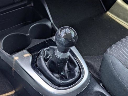 Used 2018 Honda Fit EX image 12