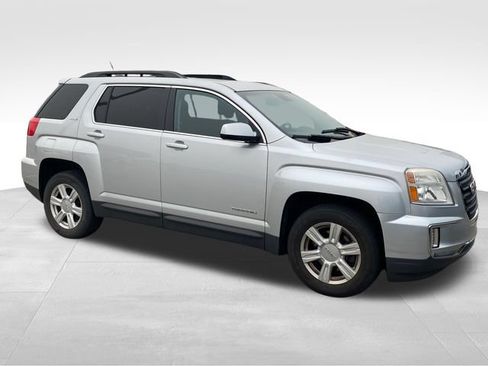Used 2016 GMC Terrain SLE w/ Convenience Package AWD/4WD image 2