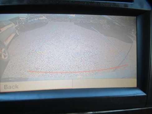 Used 2011 Mercedes-Benz GL 450 4MATIC image 19