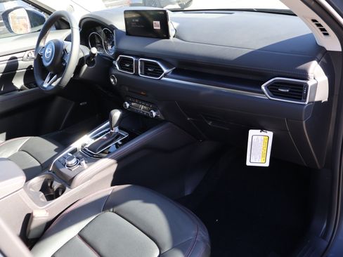 New 2025 MAZDA CX-5 Carbon Edition image 10