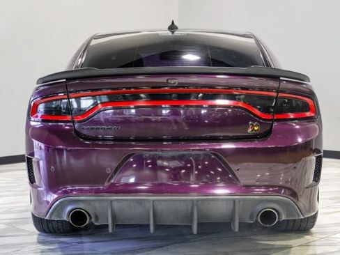 Used 2020 Dodge Charger Scat Pack w/ Dynamics Package RWD image 15