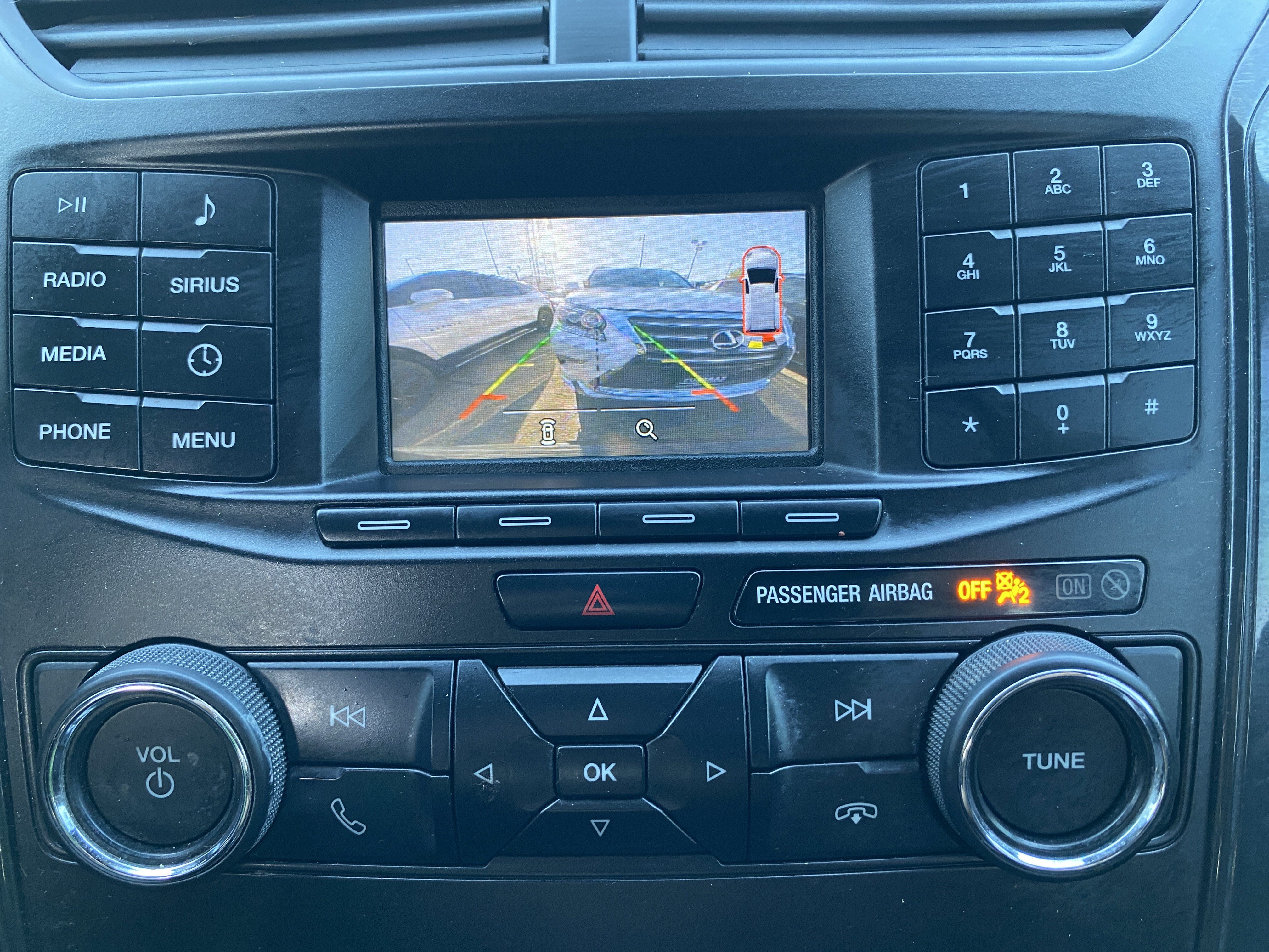 Used 2019 Ford Explorer XLT FWD image 30