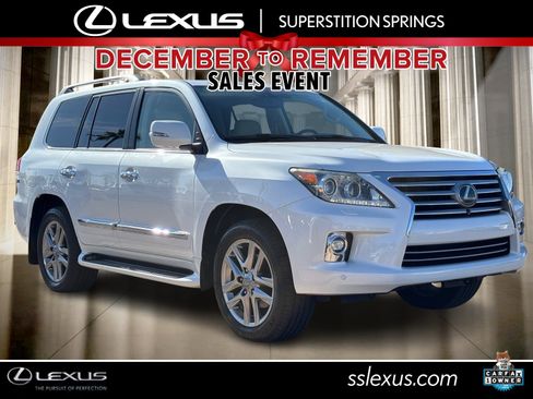 Used 2015 Lexus LX 570 4WD image 1