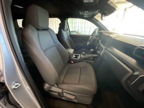 Used 2026 Toyota 4Runner SR5 AWD/4WD image 25