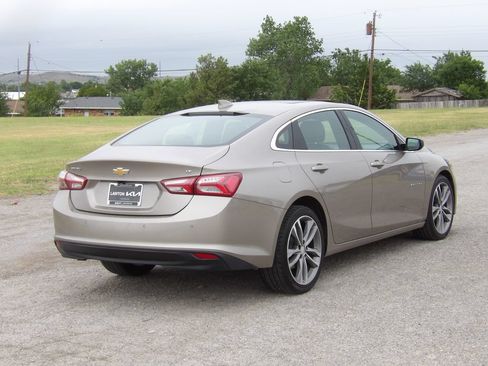 Used 2024 Chevrolet Malibu LT FWD image 6