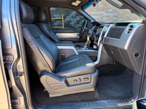 Used 2014 Ford F150 Lariat w/ Lariat Chrome Package image 20