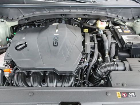 New 2025 Hyundai Santa Cruz SEL image 17