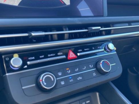 New 2026 Hyundai Santa Cruz SE FWD image 18