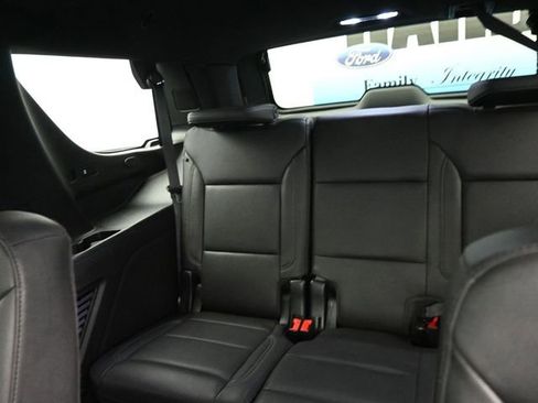 Used 2022 Chevrolet Tahoe Z71 w/ Luxury Package image 10