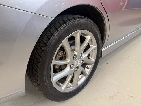 Used 2012 MAZDA MAZDA5 Grand Touring image 16