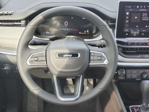 New 2026 Jeep Compass Limited AWD/4WD image 23