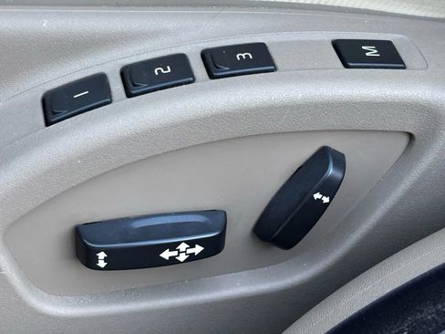 Used 2015 Volvo XC70 T5 Premier Plus image 13