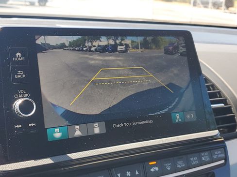 Used 2025 Honda Odyssey EX-L image 29