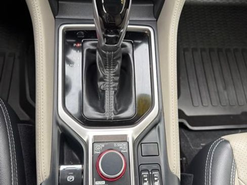 Used 2023 Subaru Forester Limited AWD/4WD image 17