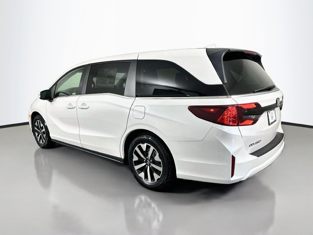 New 2026 Honda Odyssey EX-L image 7