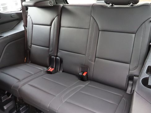 Used 2022 Chevrolet Tahoe LT AWD/4WD image 34