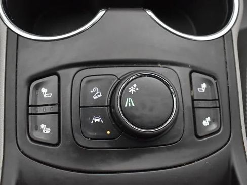 Used 2023 GMC Terrain SLT FWD image 35