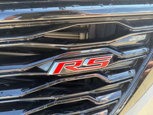 Used 2024 Chevrolet Equinox RS FWD image 9
