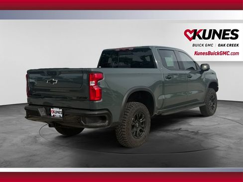 Used 2026 Chevrolet Silverado 1500 ZR2 AWD/4WD image 10