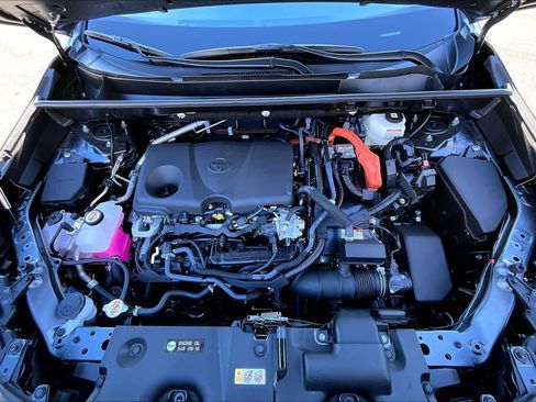 Certified 2025 Toyota RAV4 XSE image 30