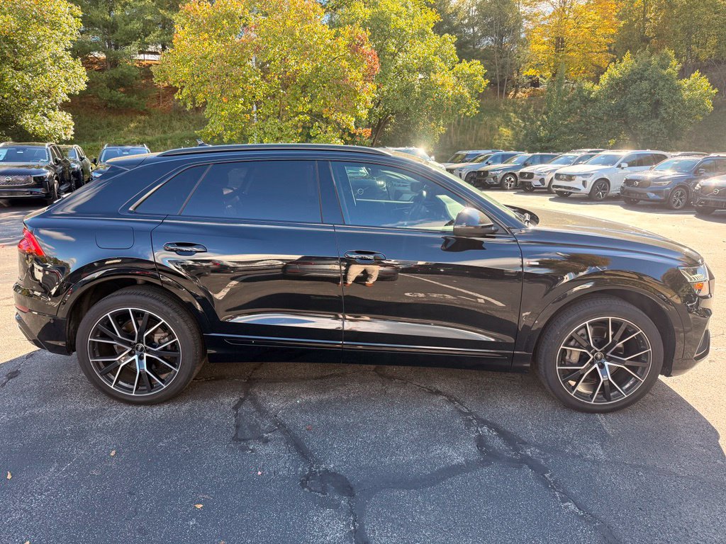 Used 2023 Audi Q8 Prestige AWD/4WD image 6